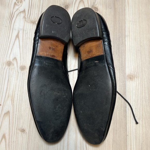 Gucci Black Leather Wingtip Shoes main image 5